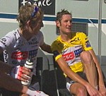 Andy et Frank Schleck pendant la 17�me �tape du Tour de France 2008